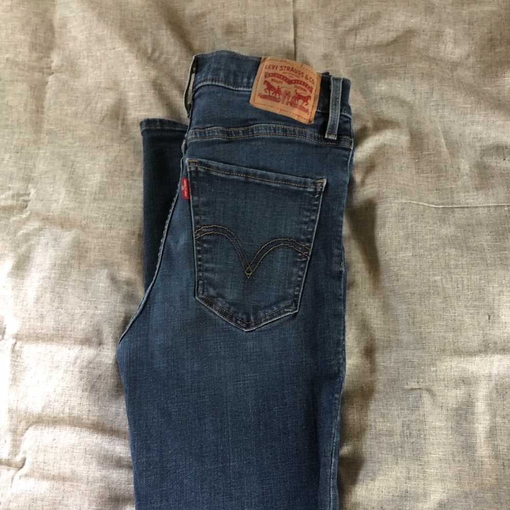 Levi’s Mile High Skinny Jeans
